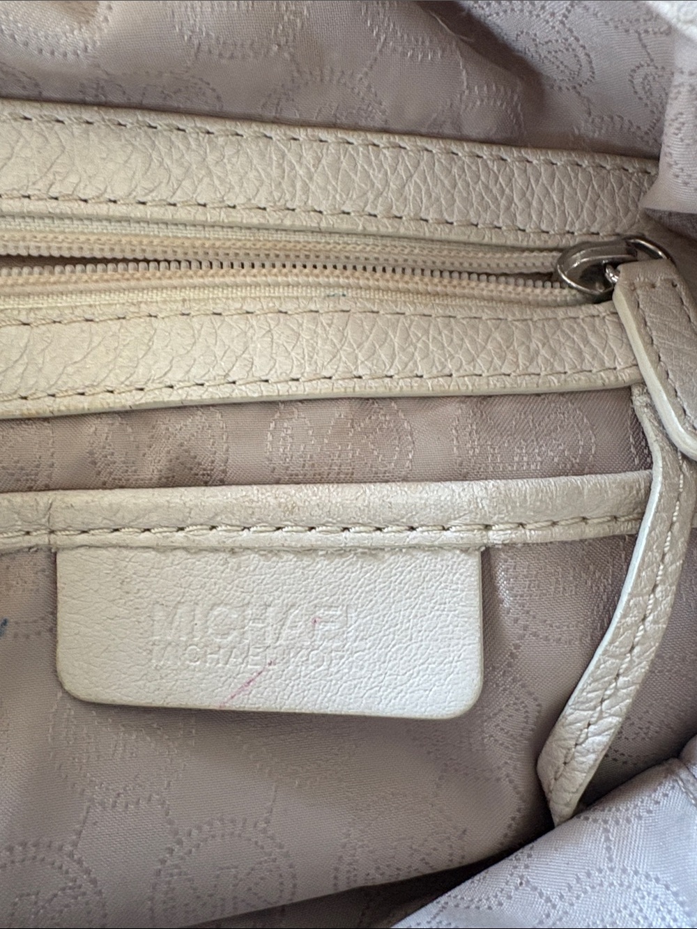 Michael Kors Cream Leather Shoulder Bag